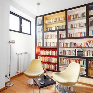 *movies & Books* Stylish House With Jacuzzi Appartamento